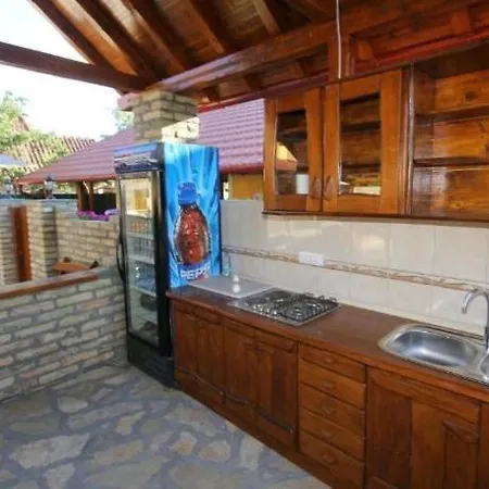 Alexandar Guest house