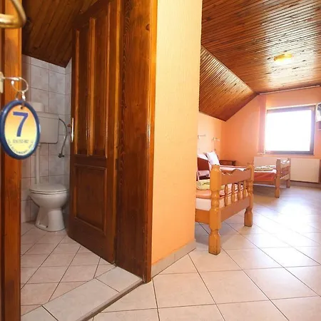 Alexandar Gasthof Palić